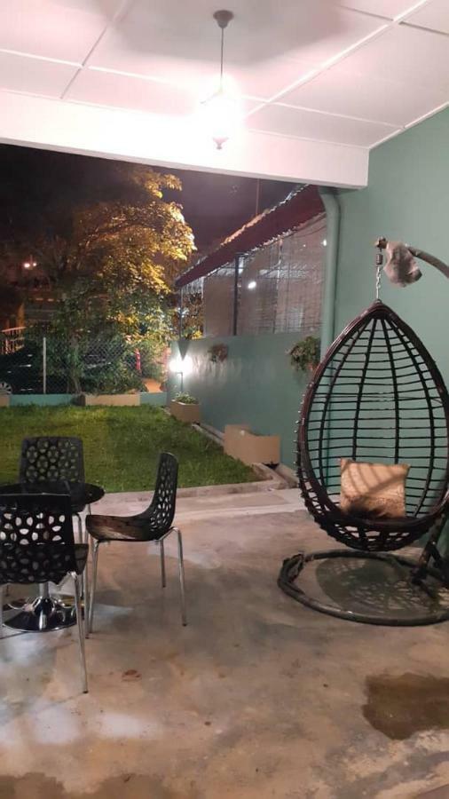 Villa Permata Impian Bangi Esterno foto
